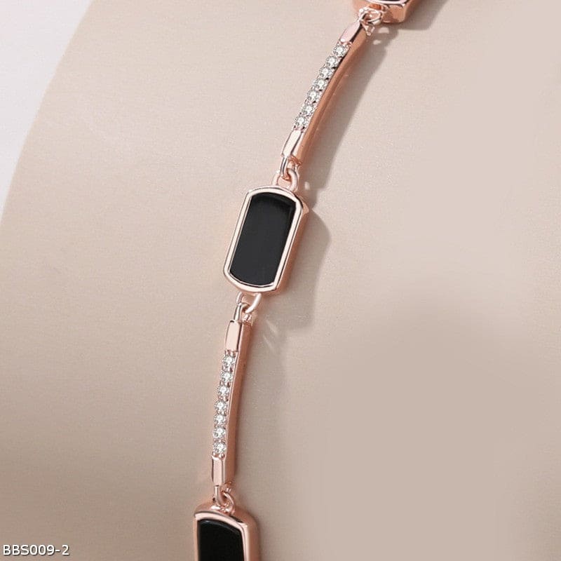Square onyx zircon slider bracelet