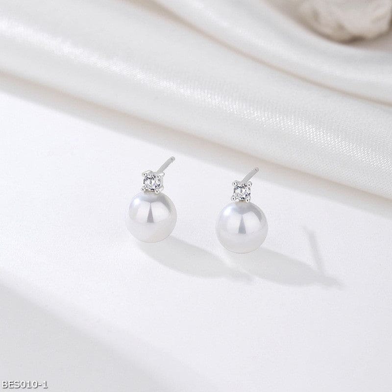Forever love pearl earrings