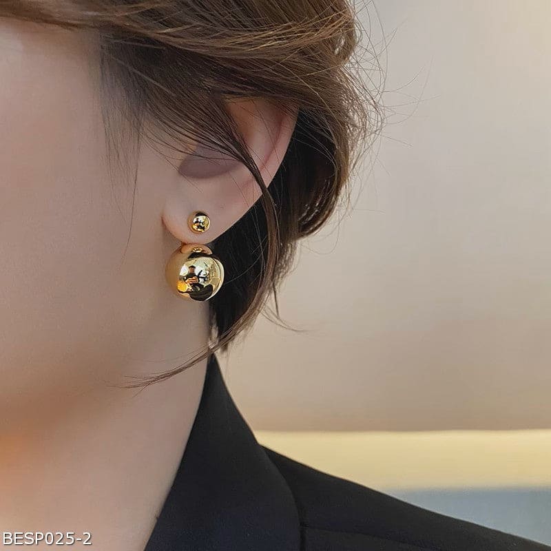 Vintage golden earrings