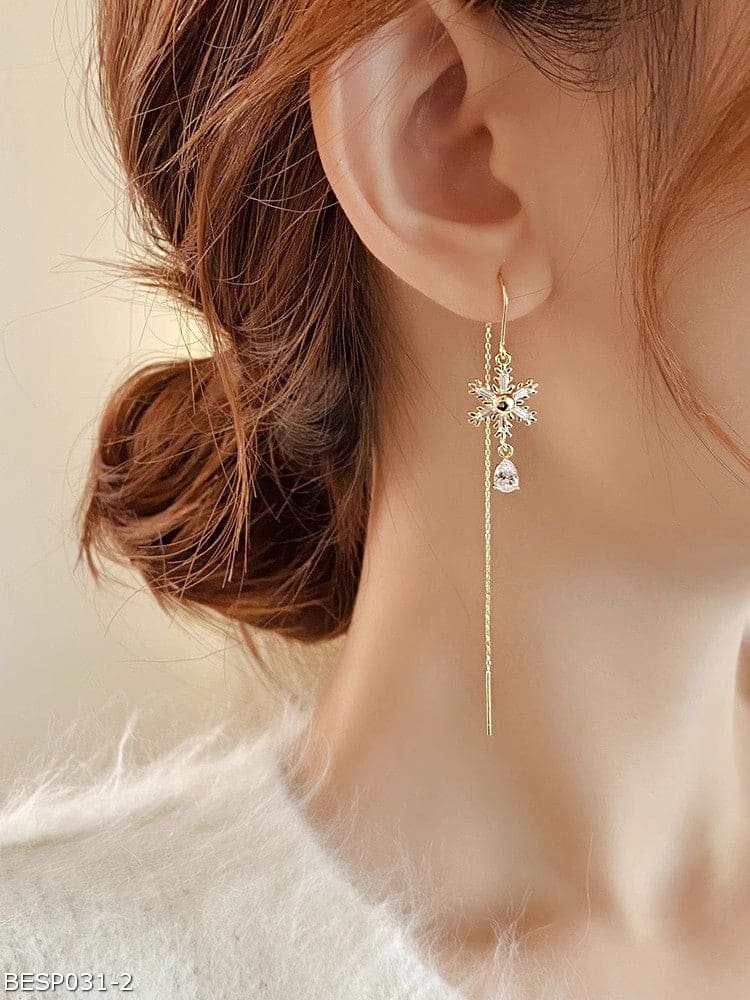 Snowflake tassel earrings