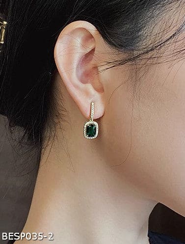 Vintage emerald earrings