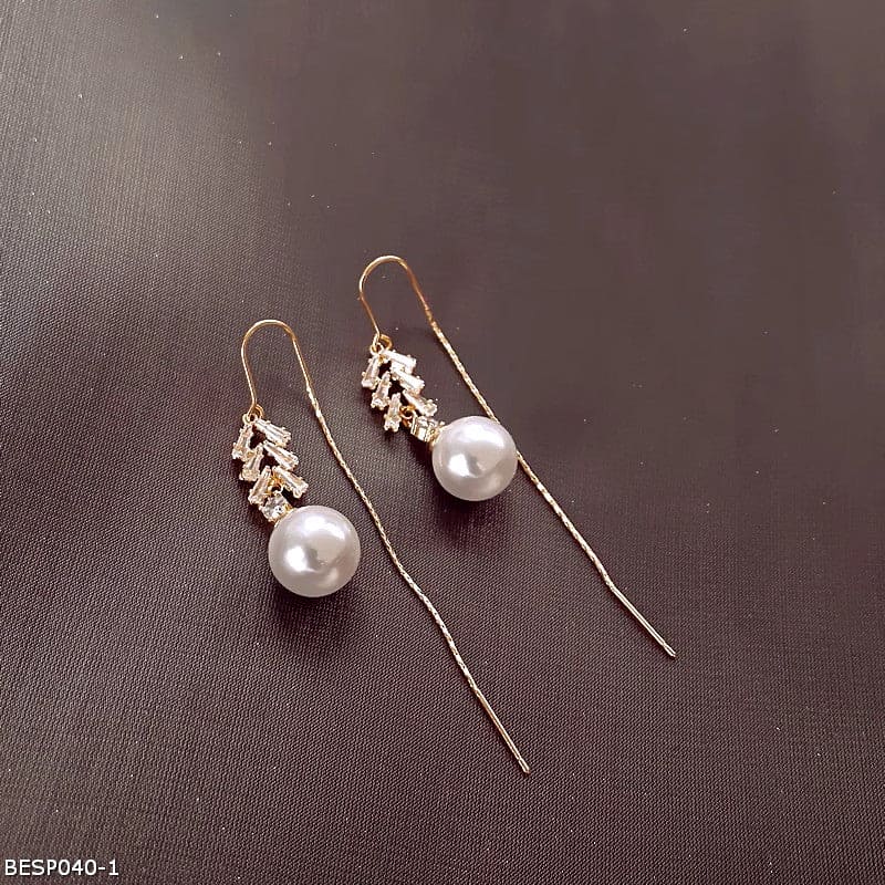 Tassel pearl zercon earrings