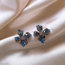 Mori style cystal earrings