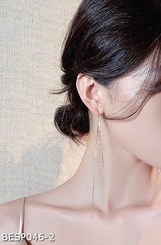 New trending pearl tassel earrings