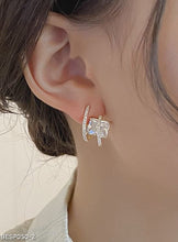 Zircon spiral earrings