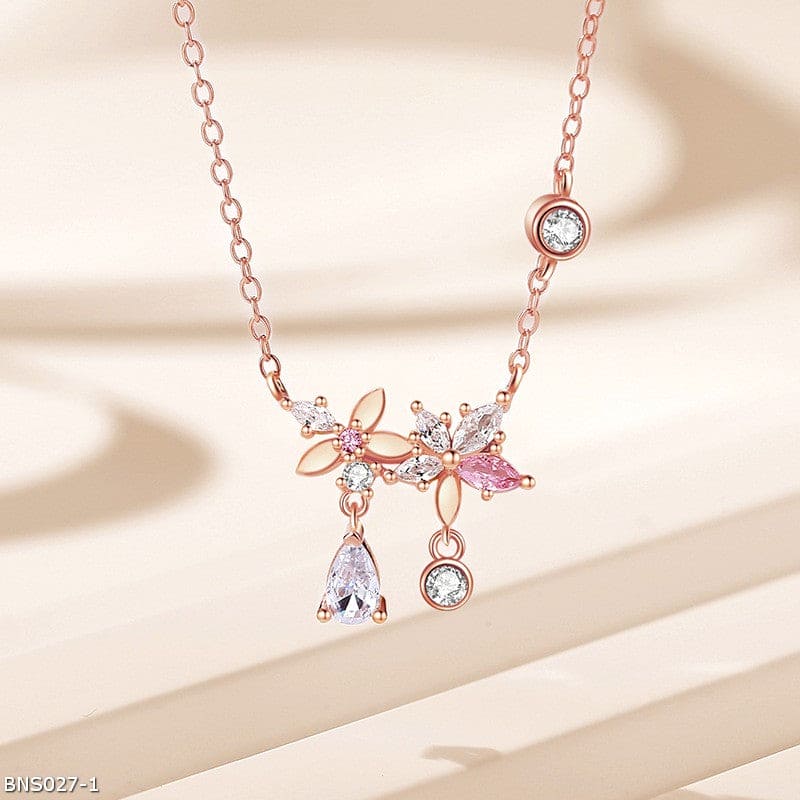 Microset blossom flower necklace