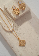 Layered Natural Pearl  Necklace